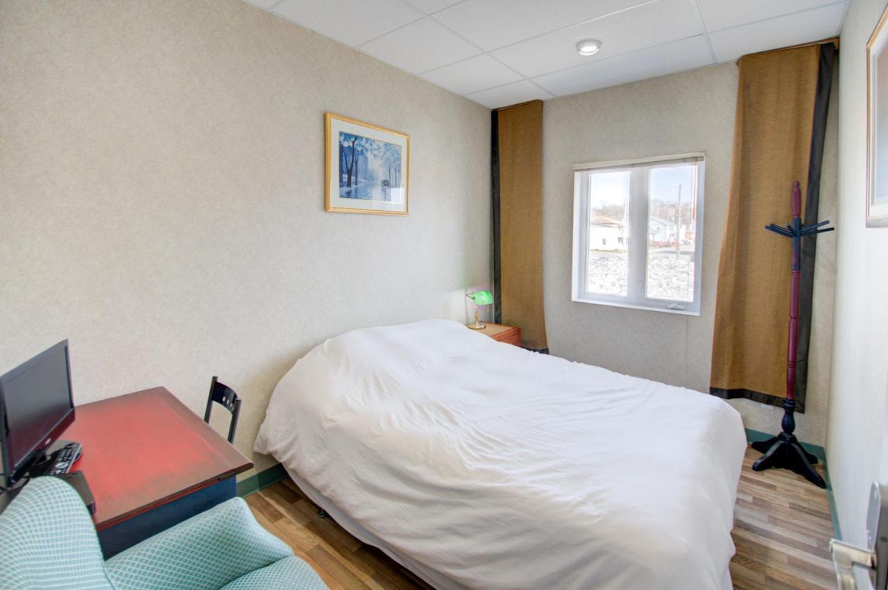 Espace Globetrotter Albergue Rimouski Exterior foto